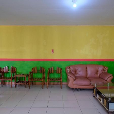 Reddoorz Near Pelabuhan Nusantara Parepare 外观 照片