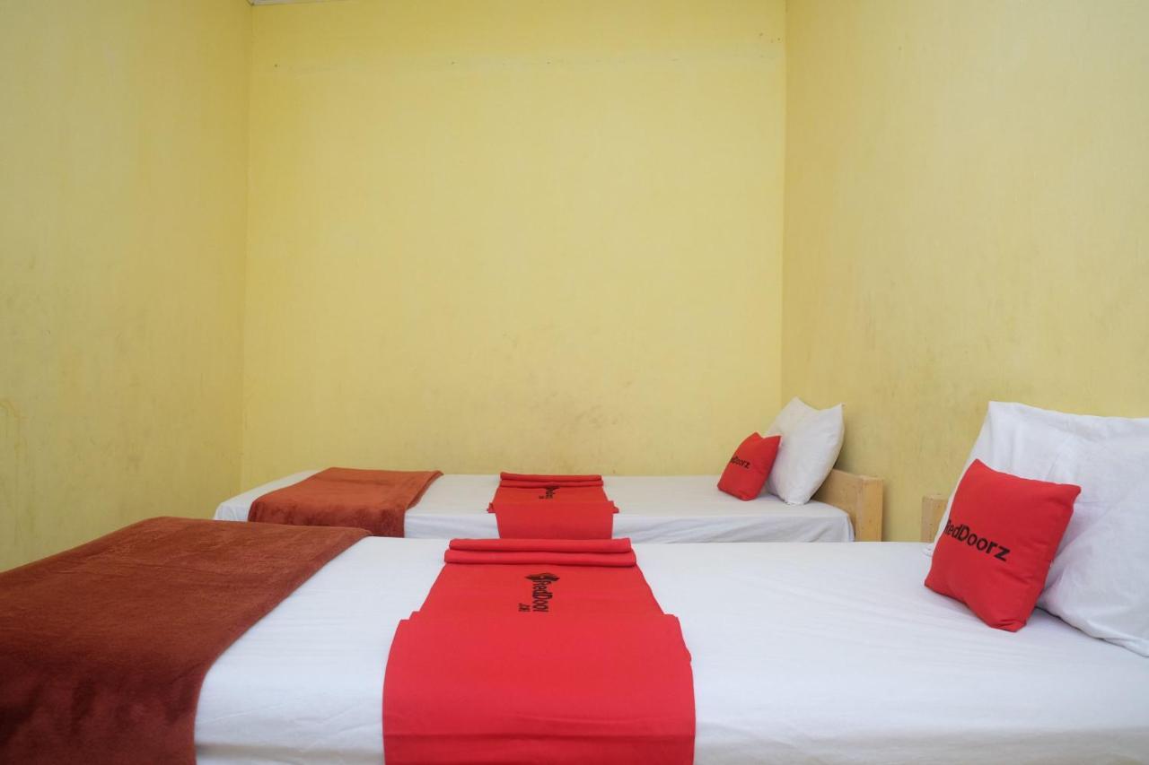 Reddoorz Near Pelabuhan Nusantara Parepare 外观 照片