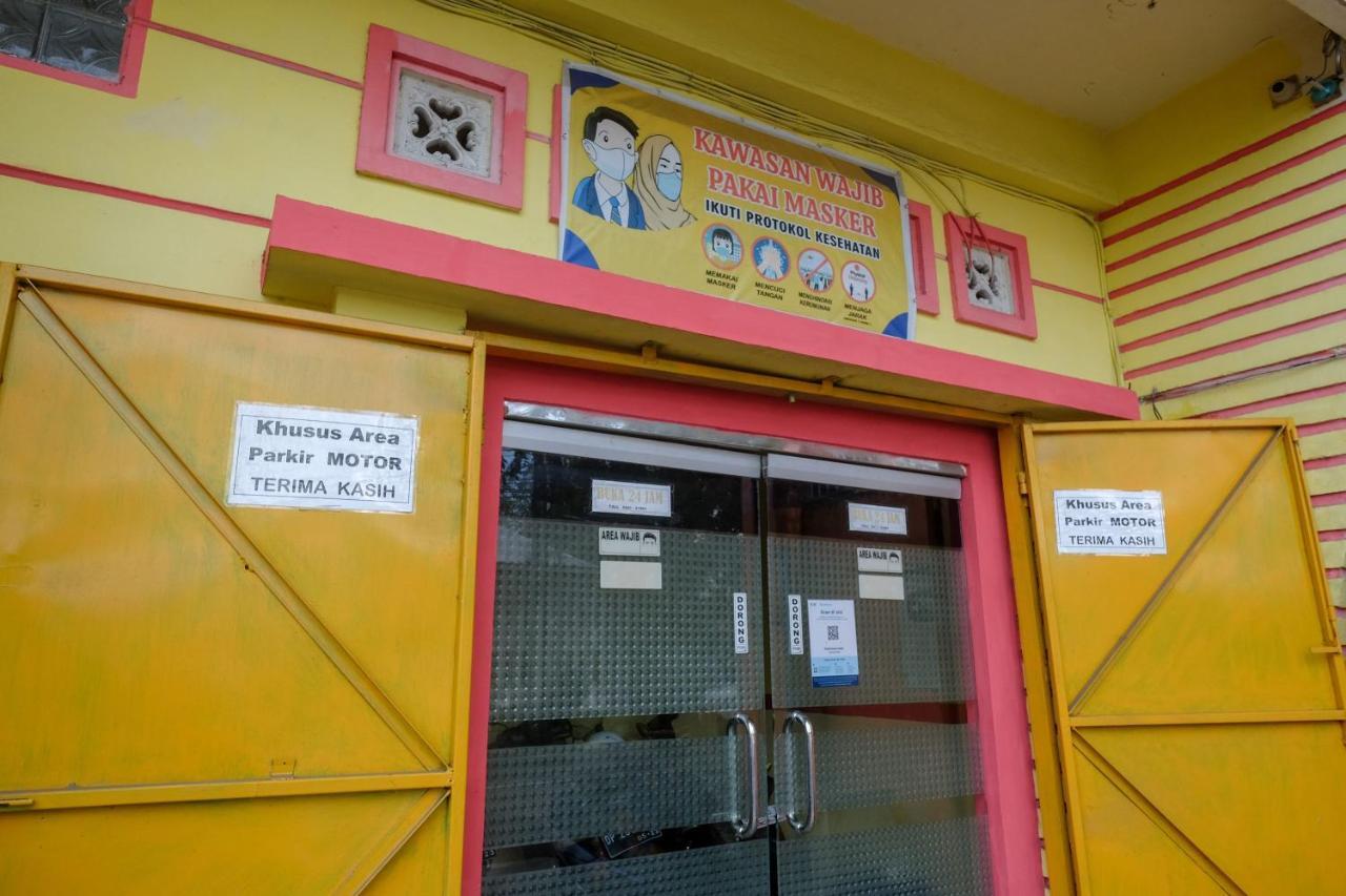 Reddoorz Near Pelabuhan Nusantara Parepare 外观 照片