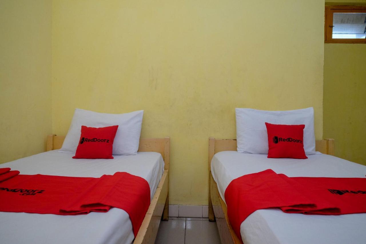 Reddoorz Near Pelabuhan Nusantara Parepare 外观 照片